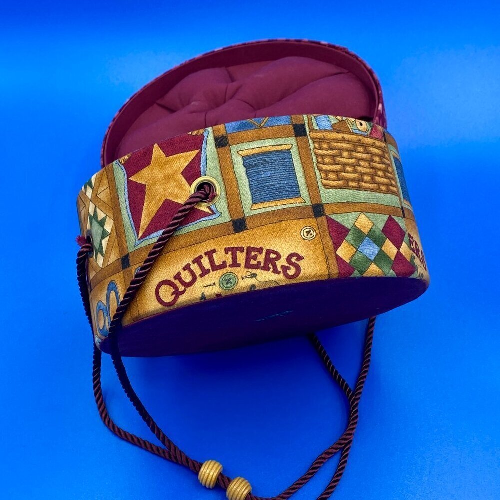 Vintage Round Bonnet Pin Cushion and Sewing Notions Box 8 Inside Pockets Maroon - Picture 3 of 6